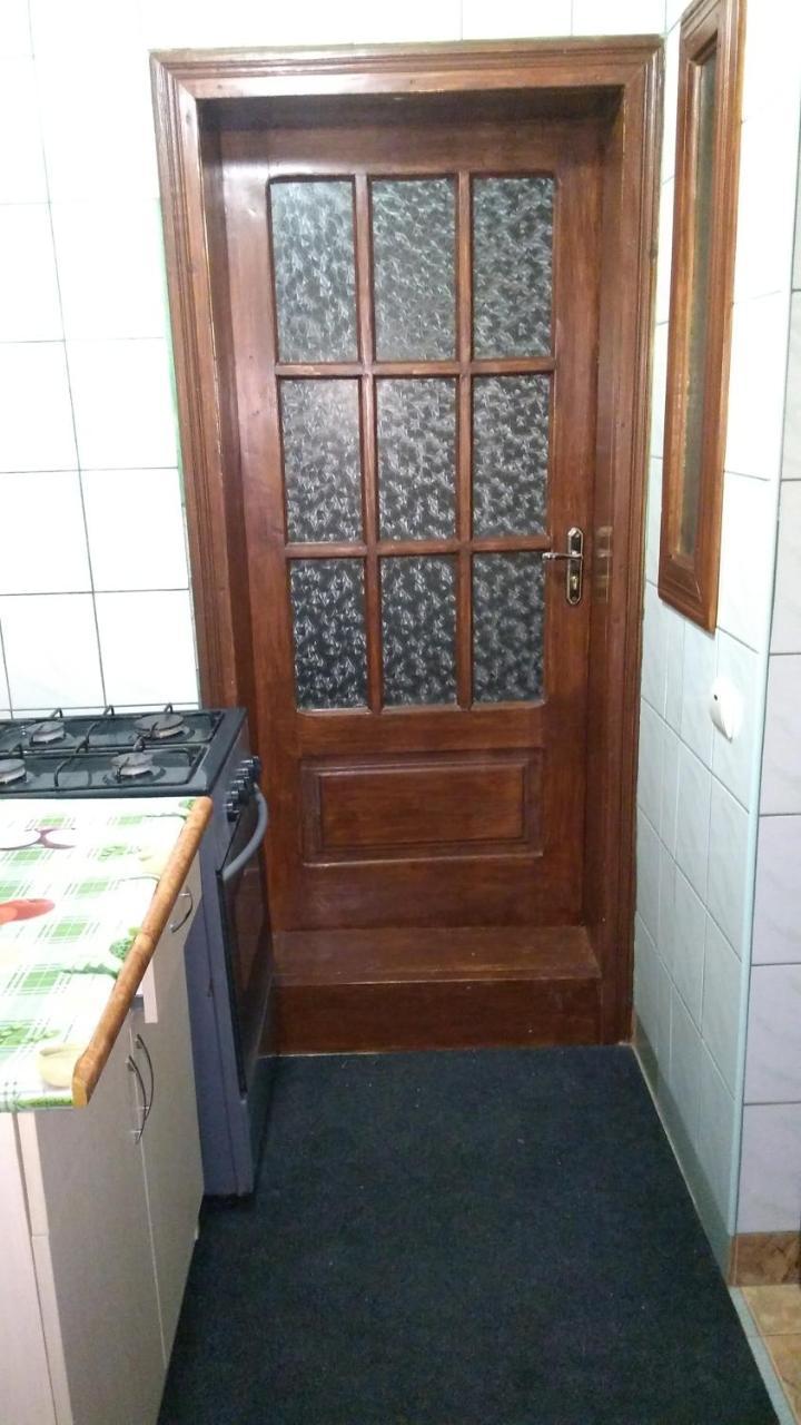 Базилік Люкс Apartment ยาเรมชา ภายนอก รูปภาพ